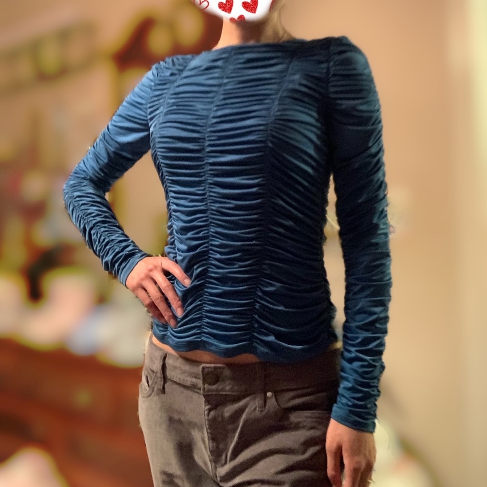 Super stretchy silky comfy long sleeve top